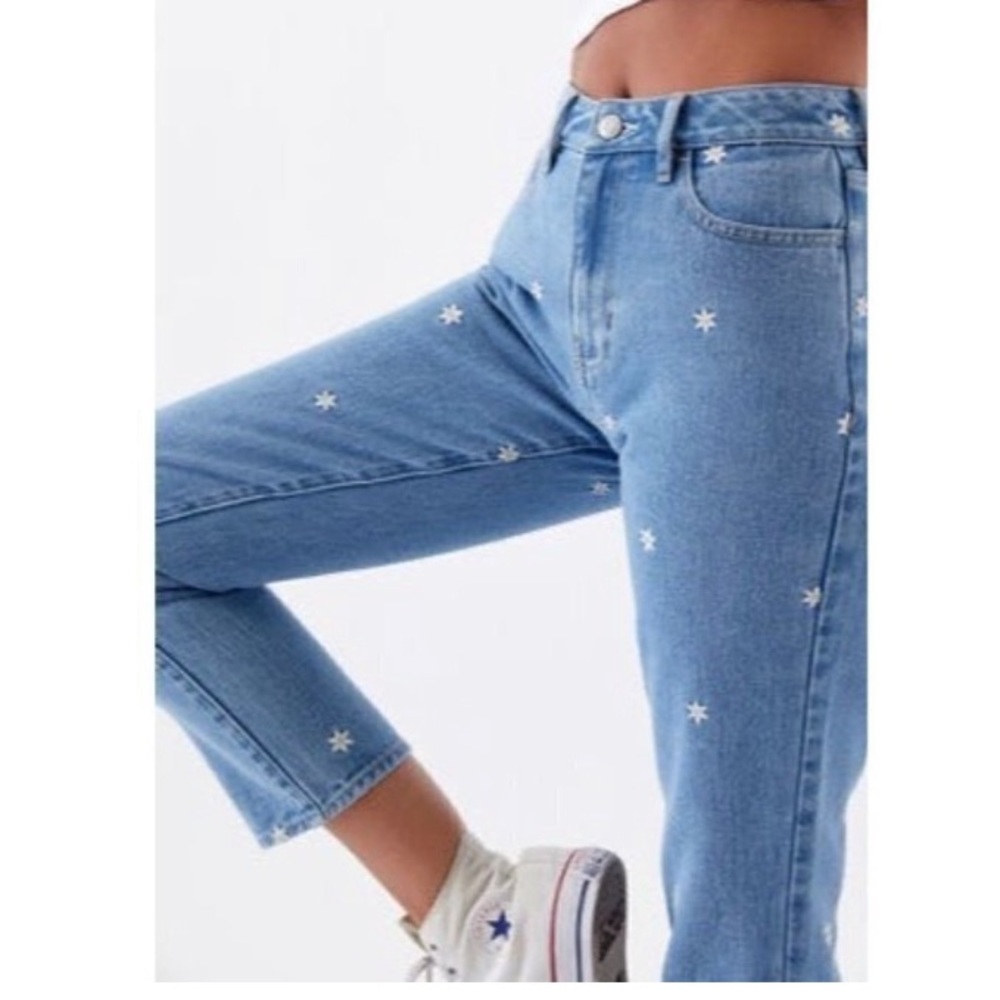 Daisy Jeans Mom Jeans Disney Raining Daisy Embroidery Jeans PACSUN Daisy Jeans